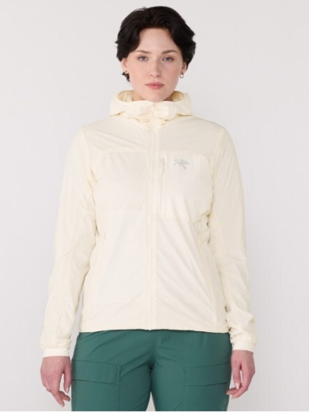 Like New - Arcteryx - Proton SL - women’s Size S - arctic silk color
